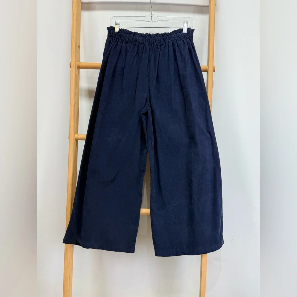 NORDSTROM Navy corduroy Youth wide leg crop Pants size 14/16(adult S)